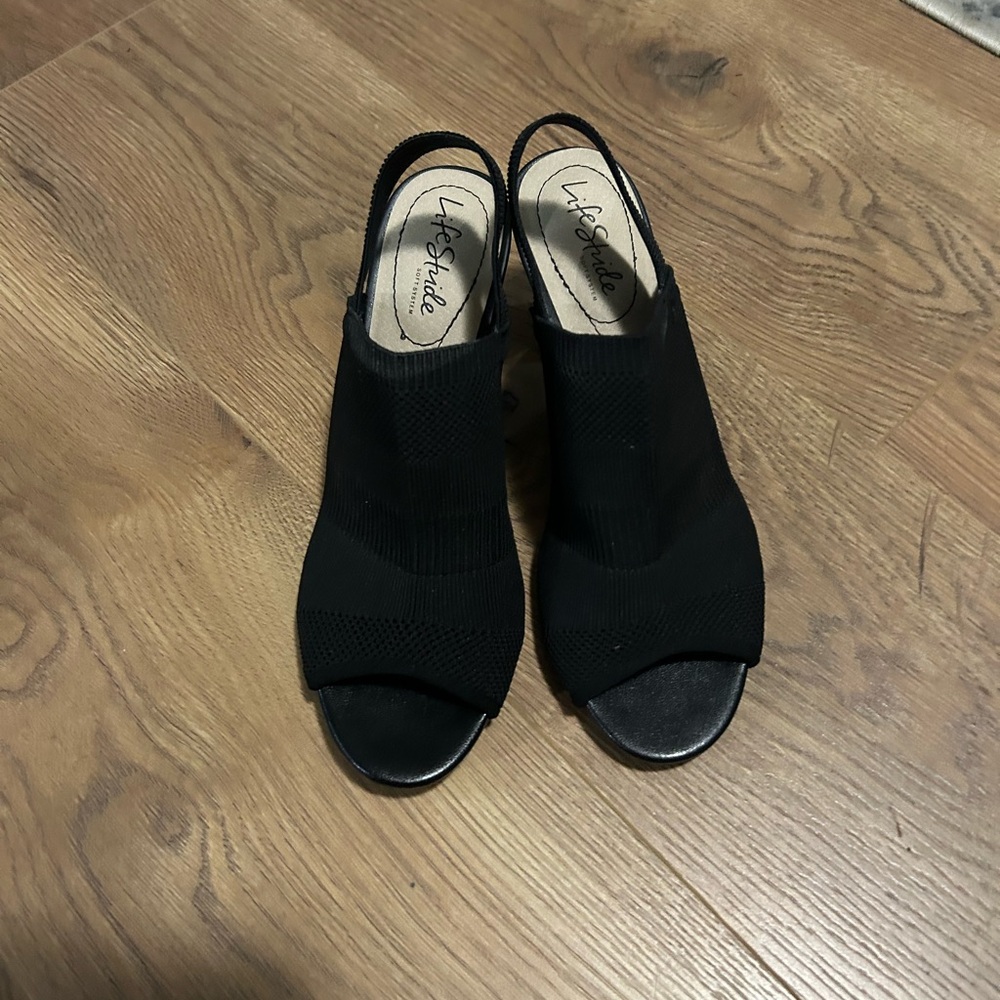 Life Stride Black Peep-Toe Slingback Heels